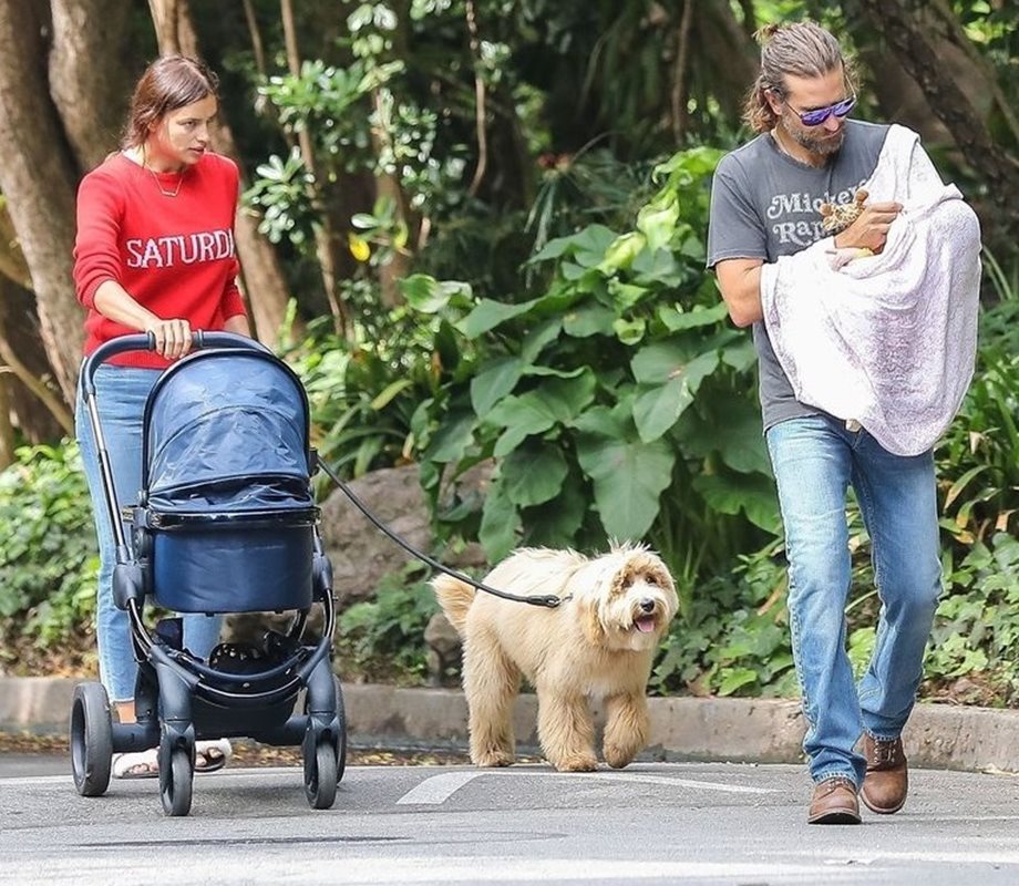 Bradley Cooper - Irina Shayk: Η πρώτη βόλτα με τη νεογέννητη κόρη τους!