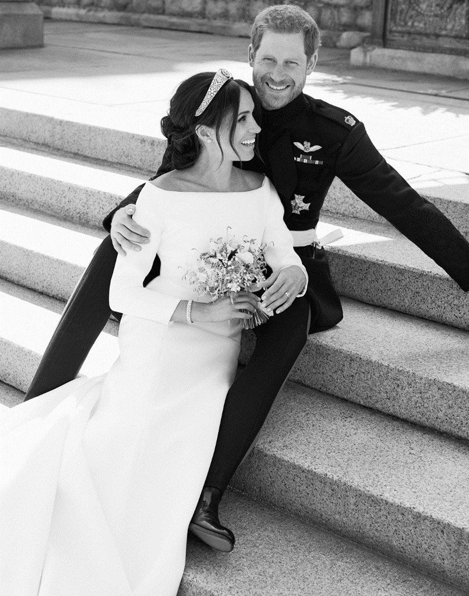 Πρίγκιπας Χάρι - Μέγκαν Μαρκλ: Η αποκάλυψη για το παρασκήνιο της διάσημης φωτογραφίας του γάμου τους!