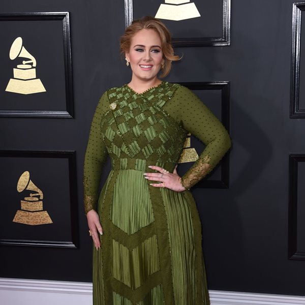 H Adele παραδέχτηκε δημόσια τον γάμο της