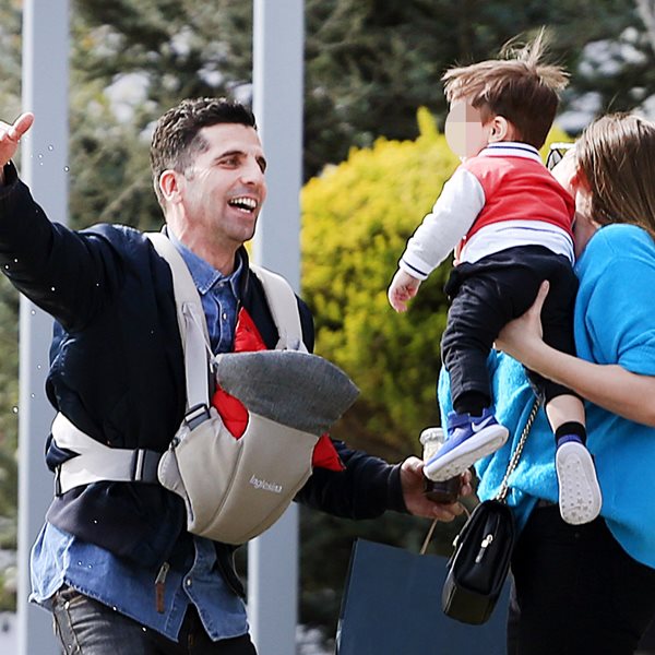 Paparazzi! Θανάσης Βισκαδουράκης: Σπάνια έξοδος με τη σύζυγό του και τον 15 μηνών γιο τους!
