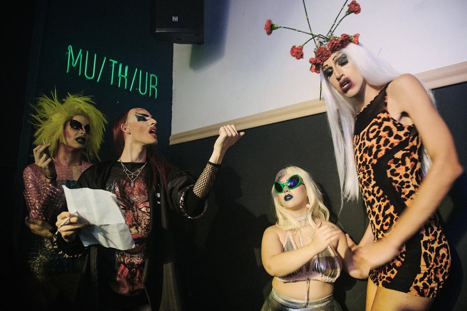  Το VICE μπαίνει στον κόσμο του σύγχρονου ελληνικού drag show