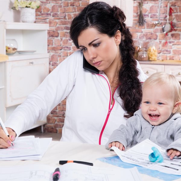 5 πράγματα δεν πρέπει να πεις ποτέ σε μια εργαζόμενη μητέρα!