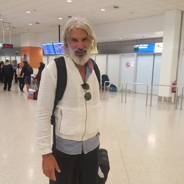 Ο Μάνος Πίντζης επέστρεψε στην Ελλάδα μετά την οικειοθελή αποχώρησή του από το Nomads! Οι πρώτες φωτογραφίες μόνο στο FTHIS.GR