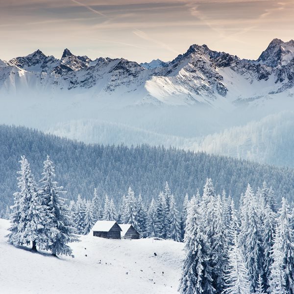 Τα 3 αγαπημένα μέρη που επιλέγουν οι celebrities για τις χειμερινές διακοπές τους