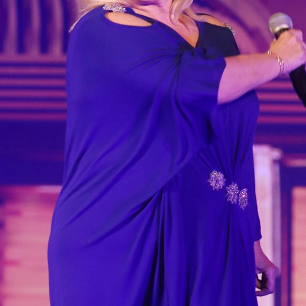 Ελληνίδα τραγουδίστρια έβαλε δακτύλιο και έχασε 28 κιλά - Η αποκάλυψη on camera!