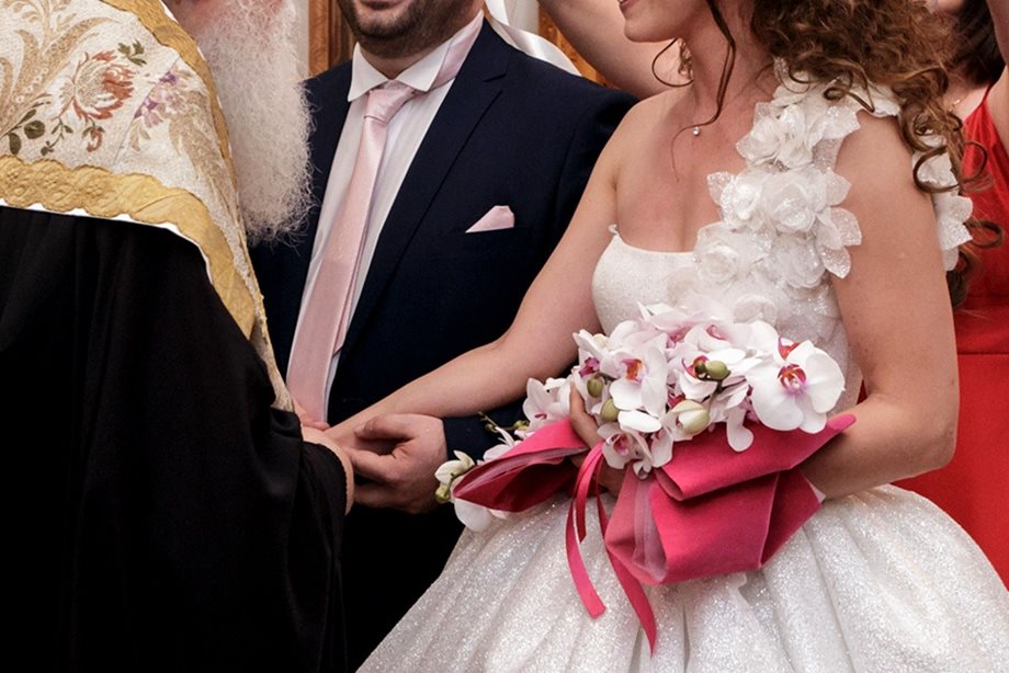 Κι άλλος γάμος στην ελληνική showbiz - Δείτε φωτογραφίες!