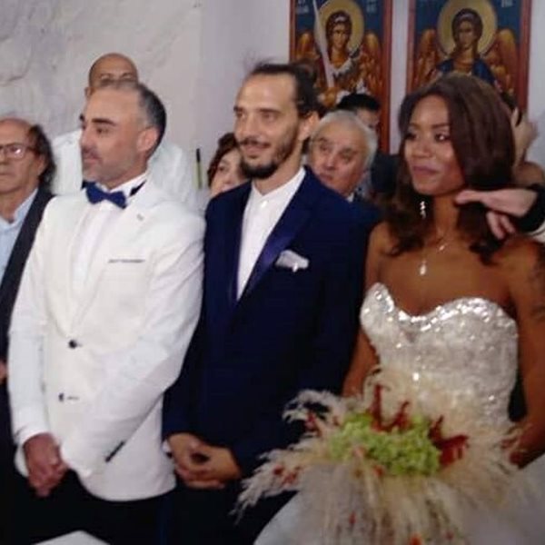Σάγια - Θοδωρής Παπαντώνης: Παντρεύτηκαν στη Λευκάδα