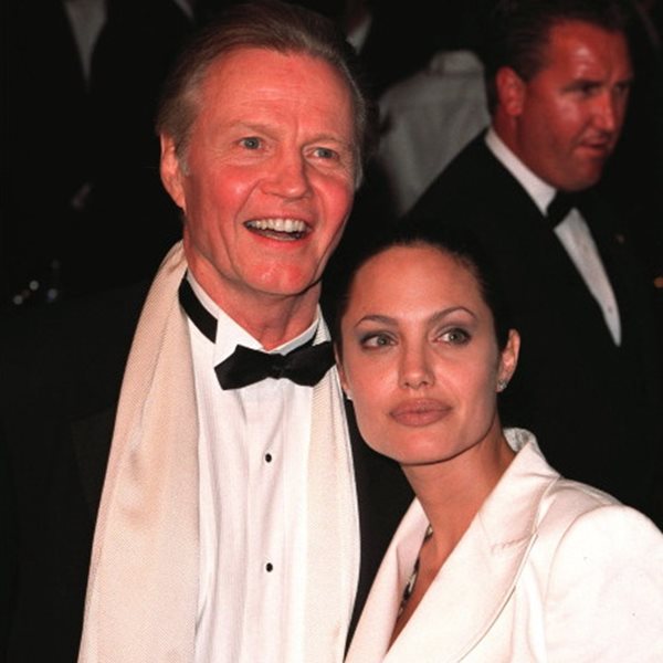 Jon Voight: Οι δηλώσεις του πατέρα της Angelina Jolie για το διαζύγιο της κόρης του