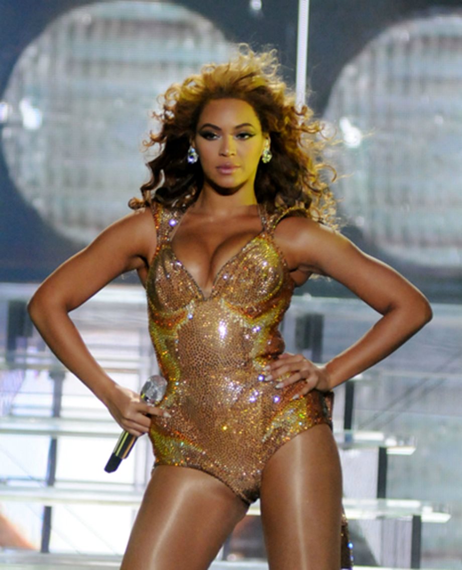 Beyonce: Δείτε πόσο κόστισε το φόρεμα της κόρης της! 