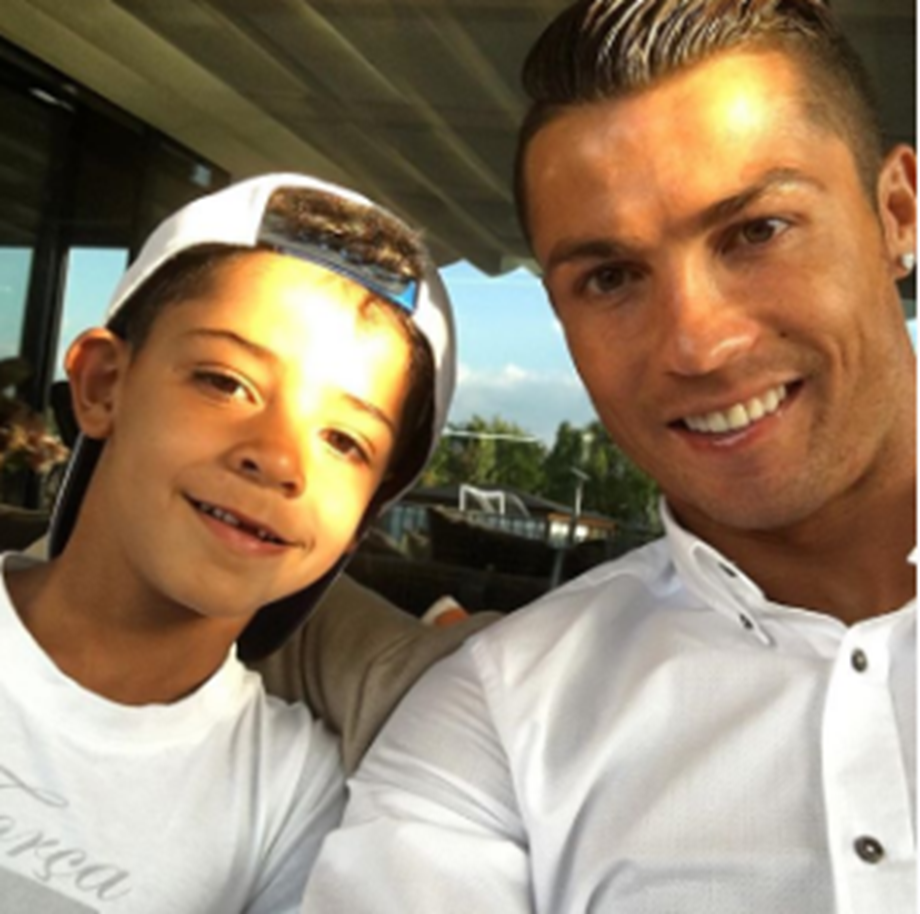 Cristiano Ronaldo: Αυτή είνια η νέα κούκλα σύντροφός του!