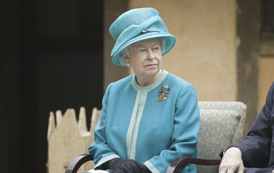 Βασίλισσα Ελισάβετ: Το μυστικό της για να αποφύγει εσκεμμένες δηλητηριάσεις στα γεύματα