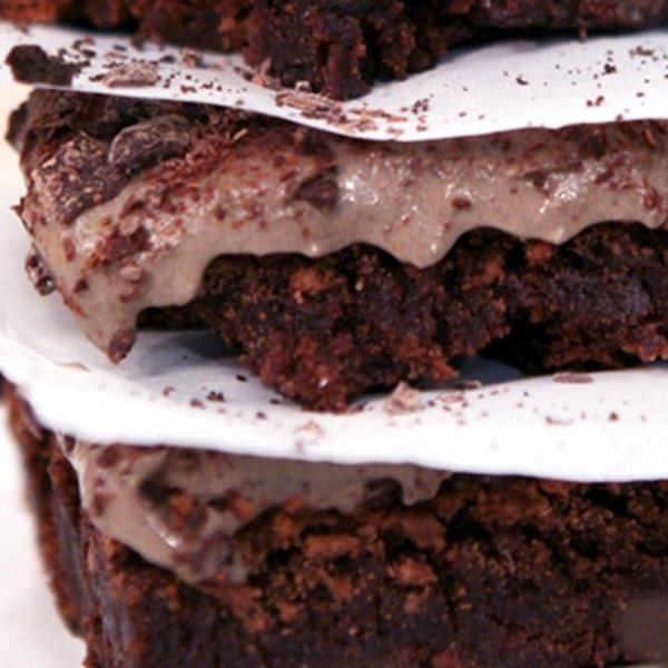 Brownies σοκολάτας με γεμιστά μπισκότα