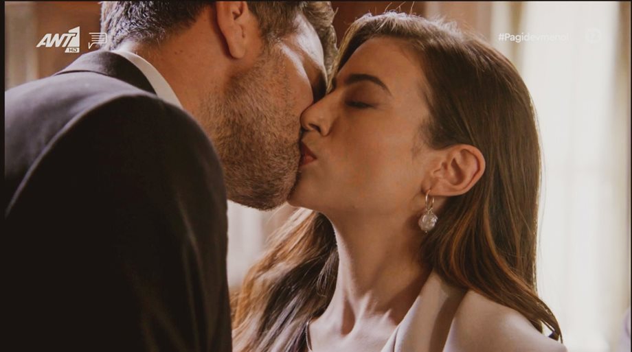 Παγιδευμένοι: Ο γάμος και το φιλί του Δημήτρη και της Άννας έβαλε “φωτιά” στο Twitter