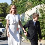 Τζένη Μπαλατσινού: Έφτασε στην εκκλησία με τον γιο της! 