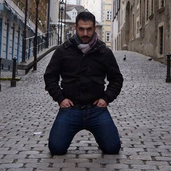 Ξανά στο εδώλιο ο ηθοποιός Γιώργος Καρκάς για την υπόθεση βιασμού του ταξιτζή