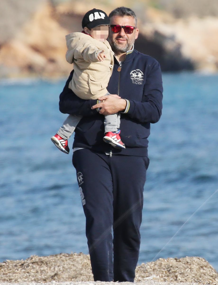 Γιώργος Λιάγκας: Στο κολυμβητήριο με το γιο του!