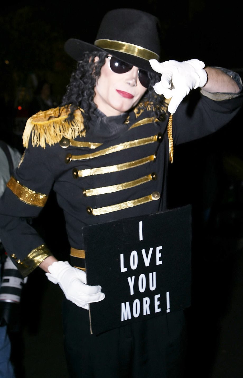 Καταγγελία-σοκ για τον Michael Jackson: "Με βίαζε από τα 12..."