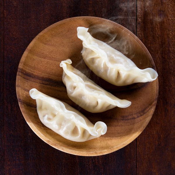 Munchies - How to! Dumplings με μάνκγο και γαρίδες