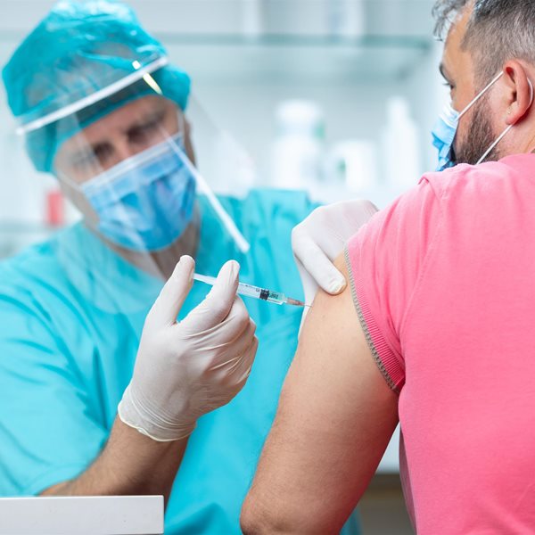Κορονοϊός: Τρίτη δόση εμβολίου για τους άνω των 50- Πότε ανοίγει η πλατφόρμα;