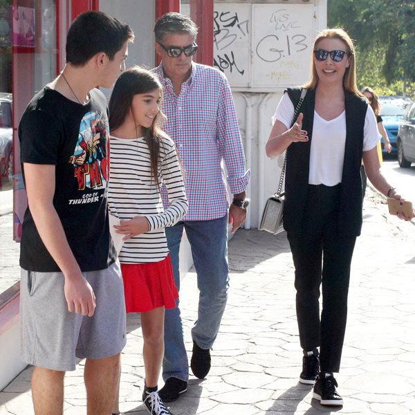 Η Τατιάνα Στεφανίδου και ο Νίκος Ευαγγελάτος συνεχίζουν τις διακοπές τους: Το video από το αυτοκίνητο με τον γιο τους, Νικόλα!