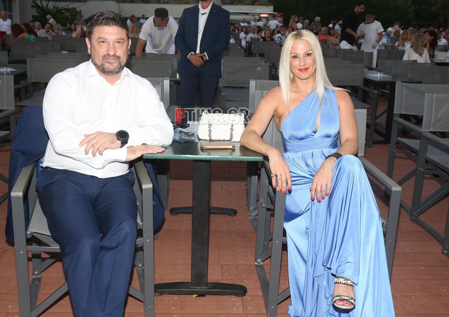 Νίκος Χαρδαλιάς: Στην πρεμιέρα του Τάκη Ζαχαράτου με την σύζυγό του! Πλούσιο φωτογραφικό υλικό  