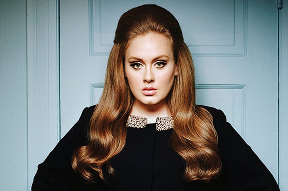 Adele: Η συγκινητική αφιέρωση του γιου της στο σπίτι!