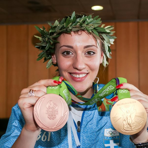Άννα Κορακάκη: Το ύψος, τα κιλά, η καταγωγή και οι σημαντικότερες διακρίσεις της "χρυσής" Ολυμπιονίκη