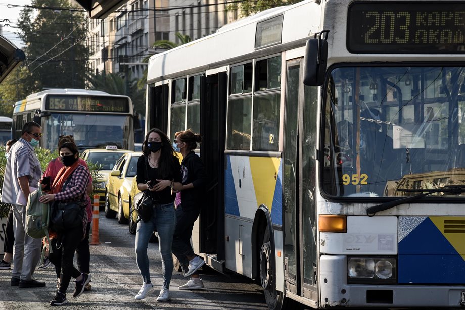 Νέα στάση εργασίας την Παρασκευή 7 Απριλίου: Ποιες ώρες θα κυκλοφορούν λεωφορεία και τρόλεϊ;