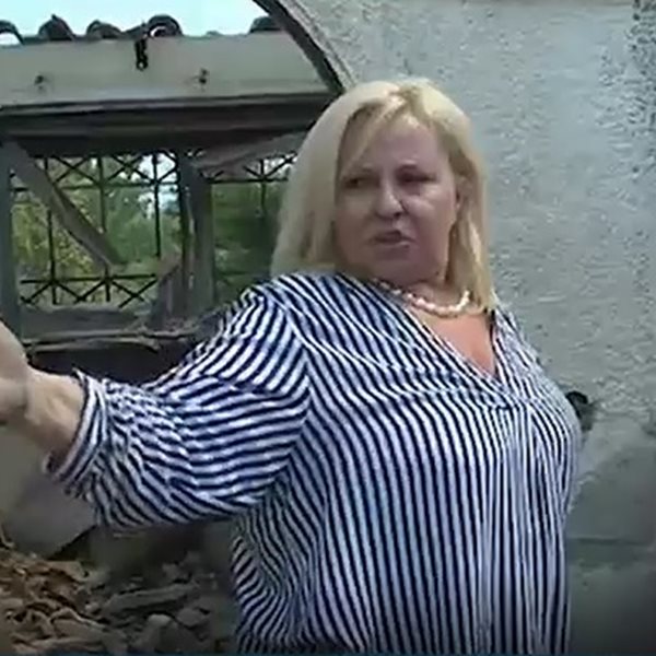 Μπέσσυ Αργυράκη: Όσα δήλωσε μέσα από το καμένο της σπίτι στην Κορινθία 