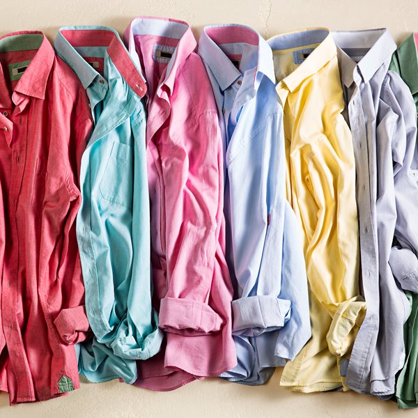 8+2 εύκολοι τρόποι για να απαλλαγείς από τα τσαλακωμένα ρούχα χωρίς σίδερο!