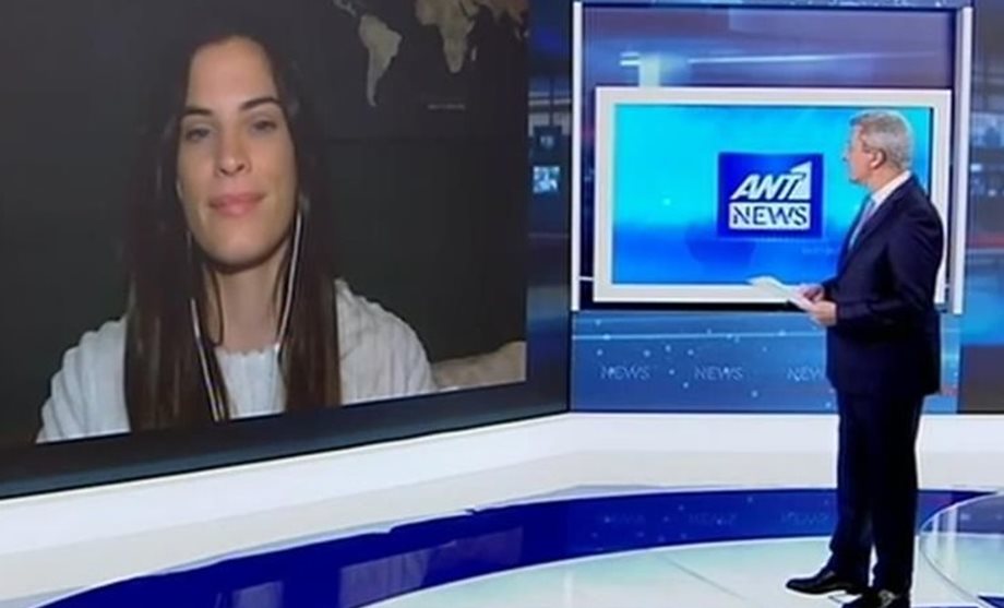 Η Χριστίνα Μπόμπα στο κεντρικό δελτίο ειδήσεων του ΑΝΤ1: “Έχω λίγους πόνους, μια μικρή εξάντληση”
