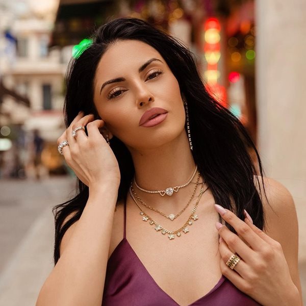 Δήμητρα Αλεξανδράκη: Η νέα απάντησή της στο Instagram για εκείνους υποστηρίζουν πως ο σύντροφός της είναι “φανταστικός”