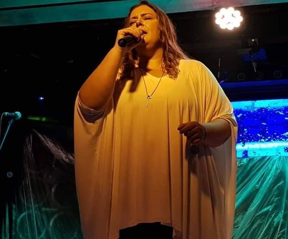Δόμνα Κουντούρη: Ξανά στο Δρομοκαΐτειο η τραγουδίστρια; Οι αναρτήσεις που προκάλεσαν προβληματισμό