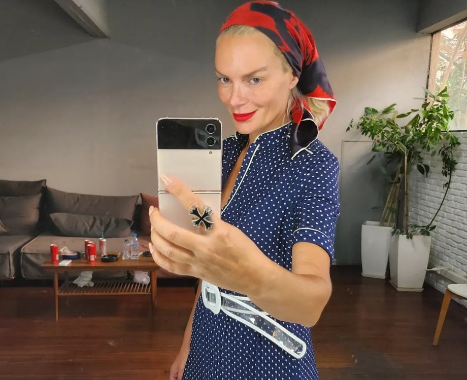 Έλενα Χριστοπούλου: Τα ρούχα της έχουν αέρα Ιταλίας & κάνουν "πανικό" στις διεθνείς fashionistas