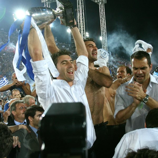 Euro 2004: Η συνάντηση των ποδοσφαιριστών 19 χρόνια μετά την κατάκτηση του ευρωπαϊκού πρωταθλήματος (Φωτογραφία) 