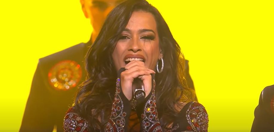 Eurovision 2022 Ισπανία: Η μελαχρινή τραγουδίστρια με αέρα Φουρέιρα και ένα από τα πιο dance τραγούδια