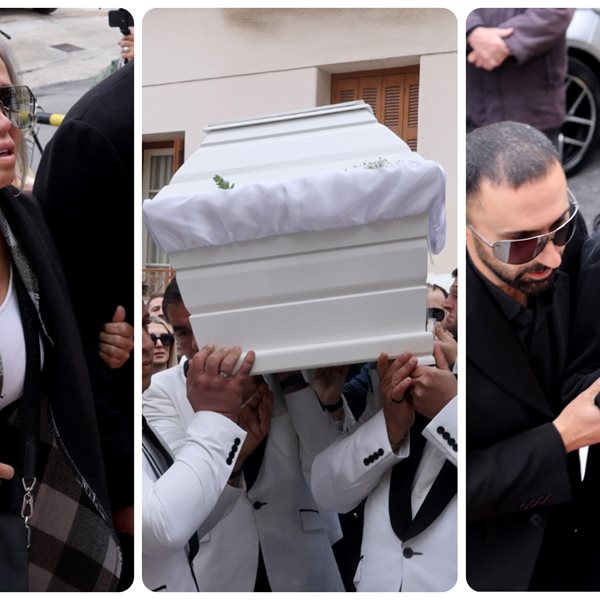 Κηδεία Νίκου Φλωρινιώτη: Συντετριμμένα τα αδέρφια του, Άννα & Σάββας - Υποβασταζόμενη η μητέρα του