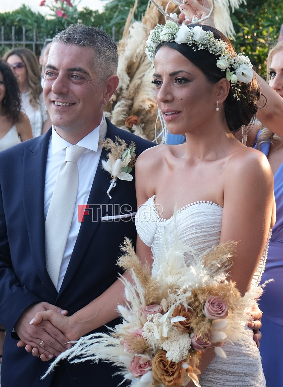 Ευλαμπία Ρέβη - Σωτήρης Σκουλούδης: Το φωτογραφικό άλμπουμ από τον παραμυθένιο γάμο τους