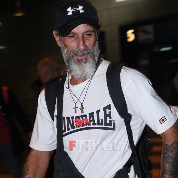 Survivor all star: Ο Τάκης Καραγκούνιας επέστρεψε στην Ελλάδα μετά την αποχώρησή του (Φωτογραφίες)