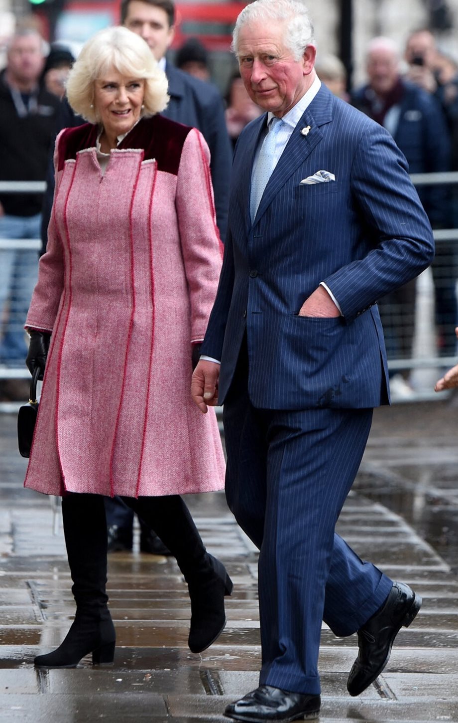 Πρίγκιπας Κάρολος- Καμίλα: Έκανε το εμβόλιο κορονοϊού το πριγκιπικό ζευγάρι της Αγγλίας