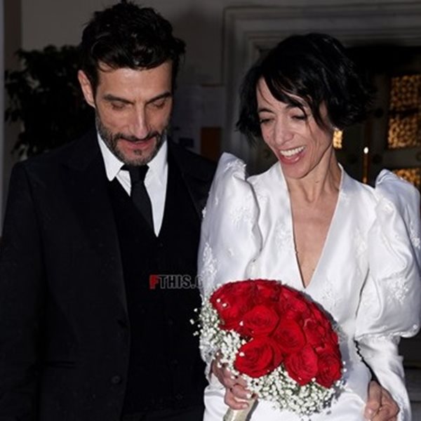Νίκος Κουρής & Έλενα Τοπαλίδου: Το ζεϊμπέκικο του ηθοποιού & το αισθησιακό τσιφτετέλι που του χάρισε η σύζυγός του μετά τον γάμο τους