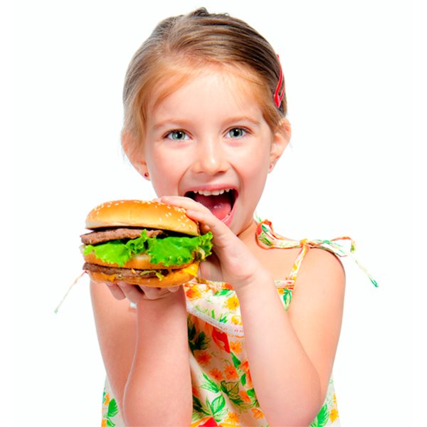 Αλήθεια, ποια είναι η καλύτερη διατροφή για τα πολυάσχολα παιδιά;