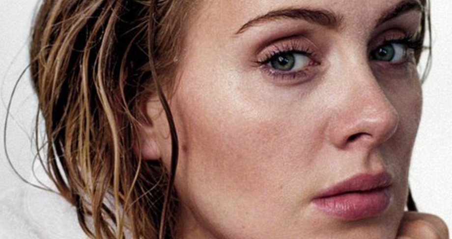 Adele: Ξέσπασε σε συνέντευξή της για "γελοίες" προτάσεις που της γίνονται