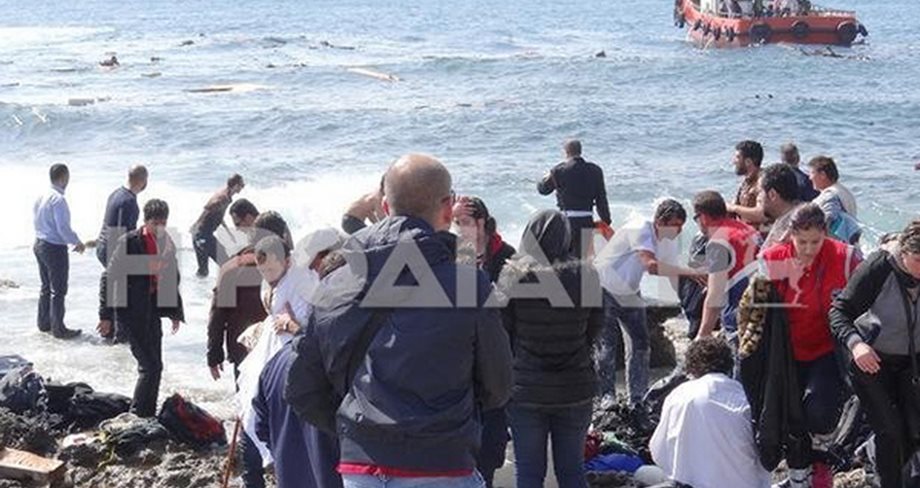 Πλοίο με μετανάστες προσάραξε στη Ρόδο - Τρεις οι νεκροί