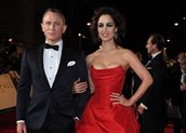 Ο Daniel Craig και το Bond Girl Berenice Marlohe.