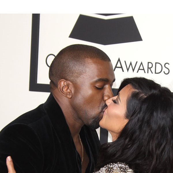 Kim Kardashian: Τρυφερά φιλιά με το σύζυγό της στο κόκκινο χαλί