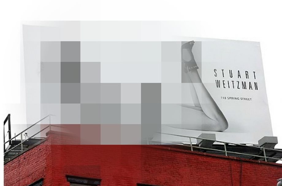 H αφίσα που έχει προκαλέσει κυλοφοριακό κουμφούζιο  στους δρόμους της Νέας Υόρκης