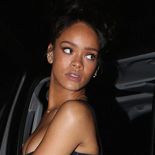 Rihanna: Μετά το φόρεμα - τούρτα στο κόκκινο χαλί, εμφανίστηκε με...
