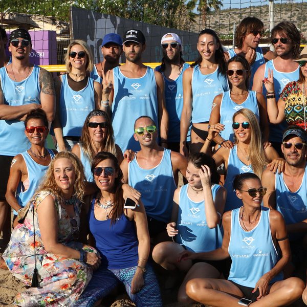 Διάσημοι Έλληνες σε αγώνα beach volley