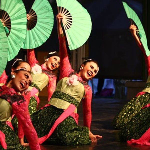 Earthdancers: 3ο Διεθνές Φεστιβάλ Χορού & Μουσικής